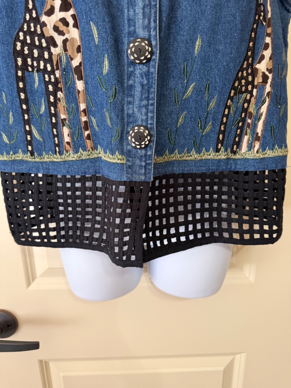 Dress Barn Denim Vest size Medium - Picture 8 of 9